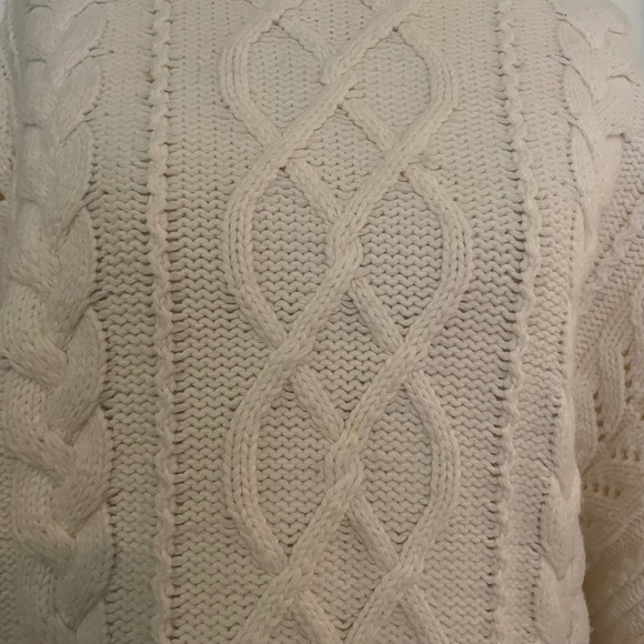 Express‎ Cream Cable Knit Chunky Sweater Women's Large Cotton/wool/angora blend - Picture 2 of 11